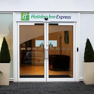 https://chasley.yorkshirehotels.net